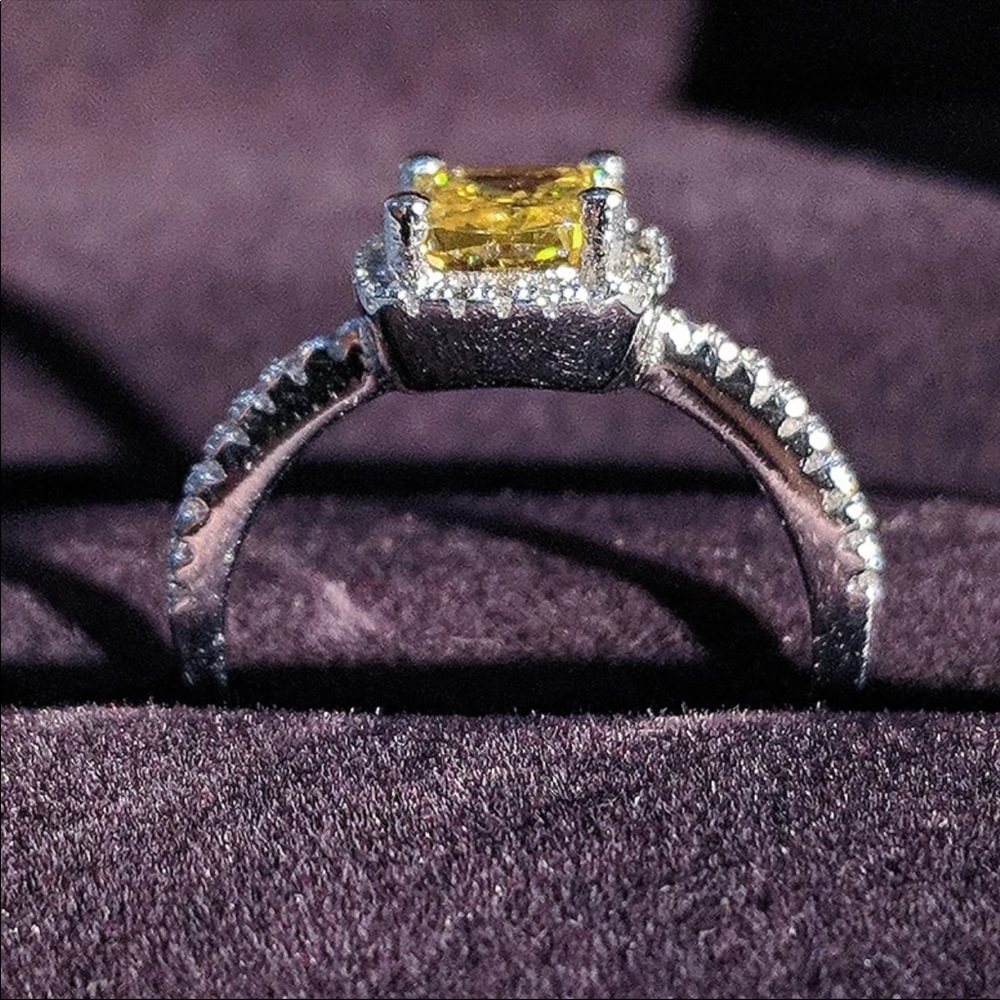 New Womenโs 925 Silver Square Citrine Lady Ring ๐ - Picture 4 of 5